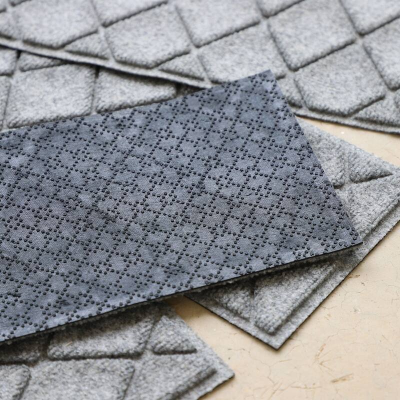 Argyle 8.5"x30" Indoor/Outdoor Stair Treads Set/4 8.5x30 Bed Bath